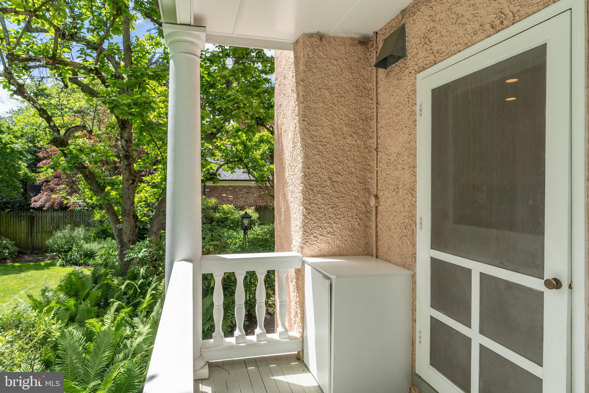 CHEVY CHASE VILLAGE - Residential