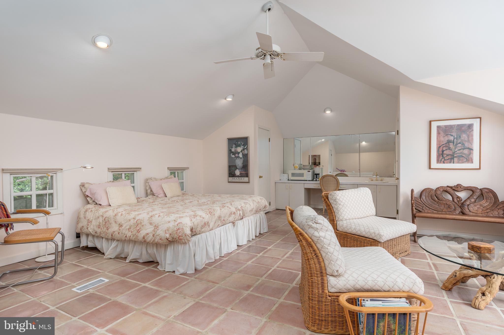 CHEVY CHASE VILLAGE - Residential