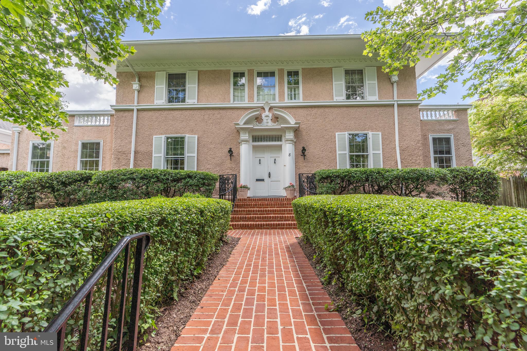 CHEVY CHASE VILLAGE - Residential