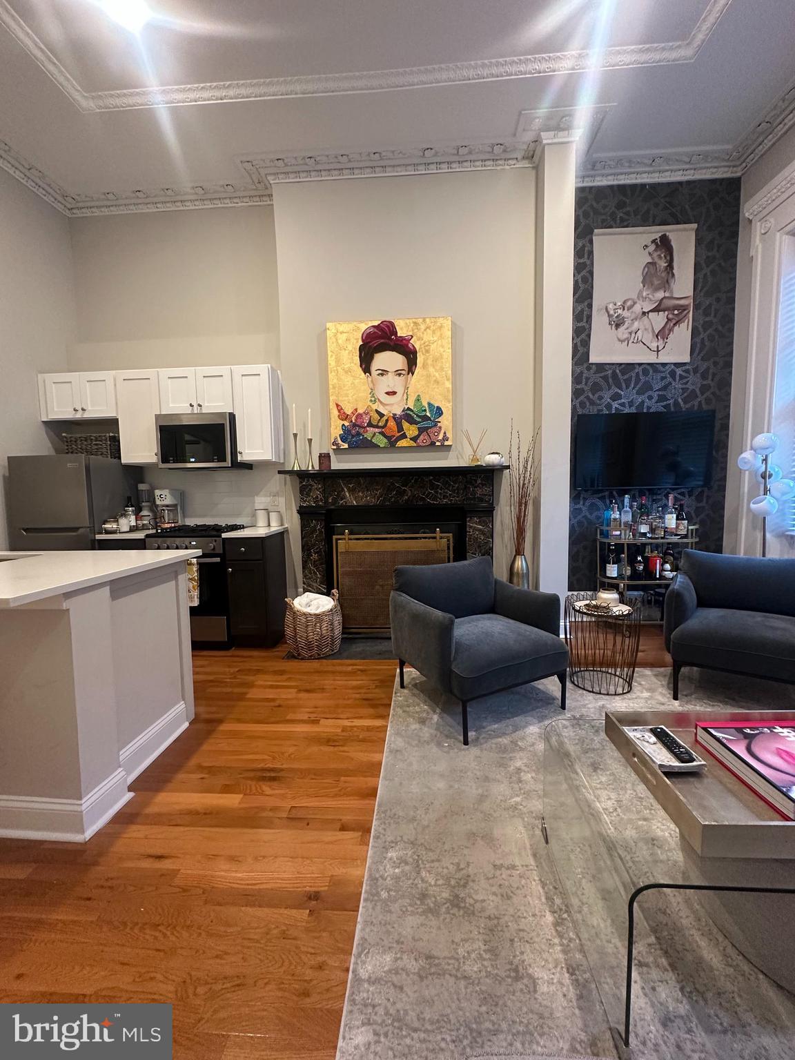 WASHINGTON SQ - Residential Lease