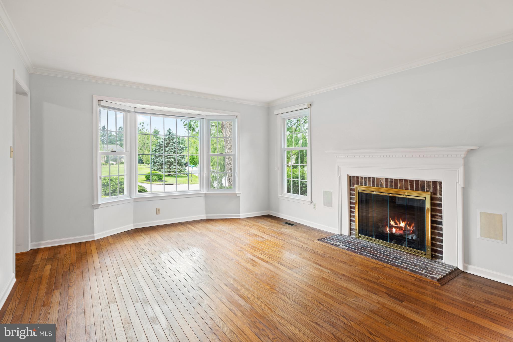 1503 CALHOUN LANE