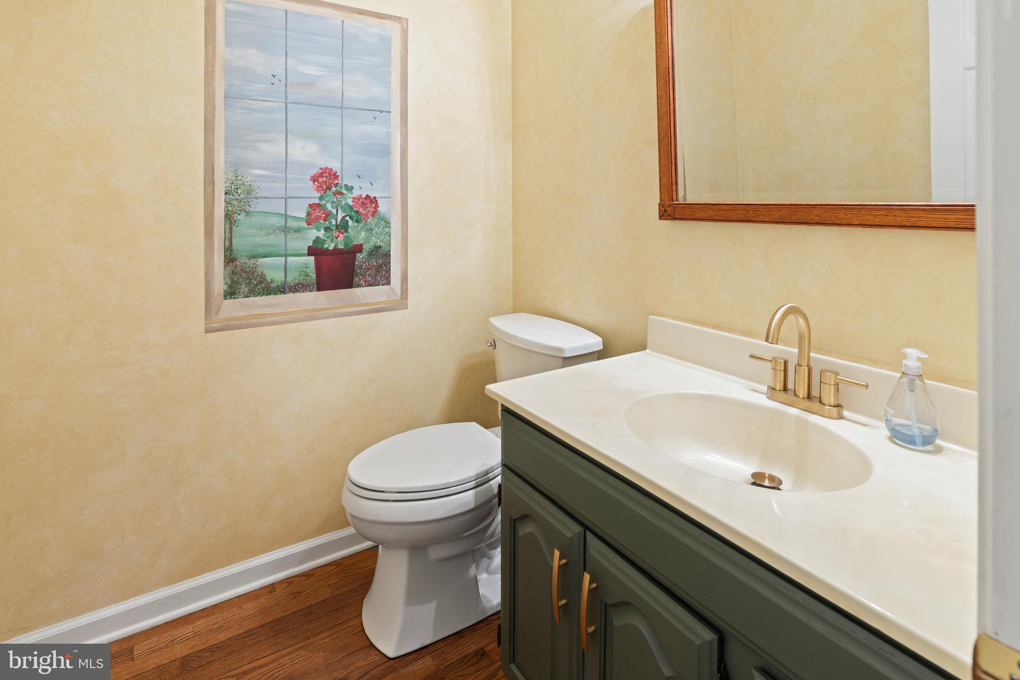 WHITE CHIMNEYS - Residential