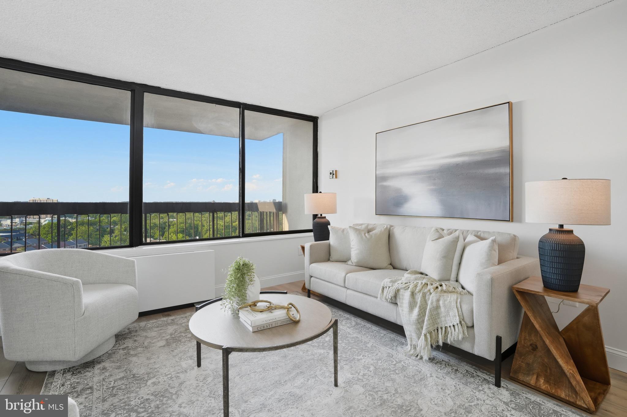 SKYLINE PLAZA - Residential