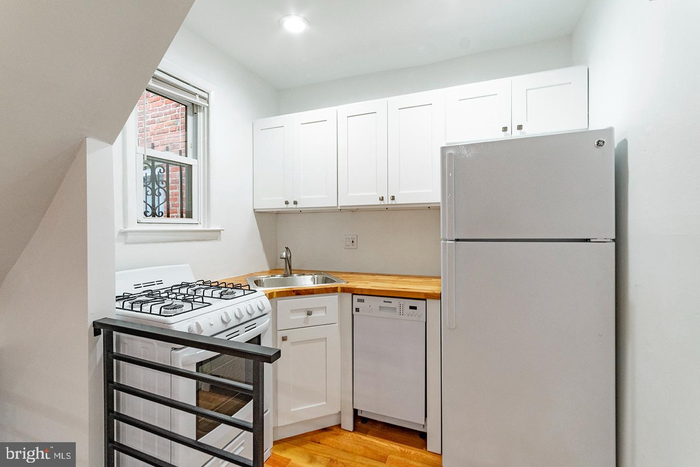 RITTENHOUSE SQUARE - Residential Lease