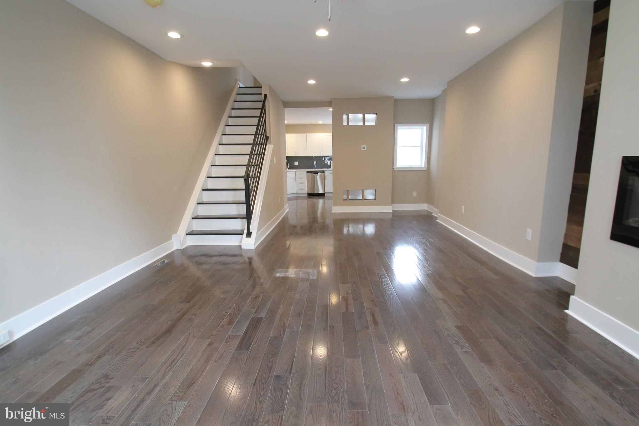 POINT BREEZE - Residential
