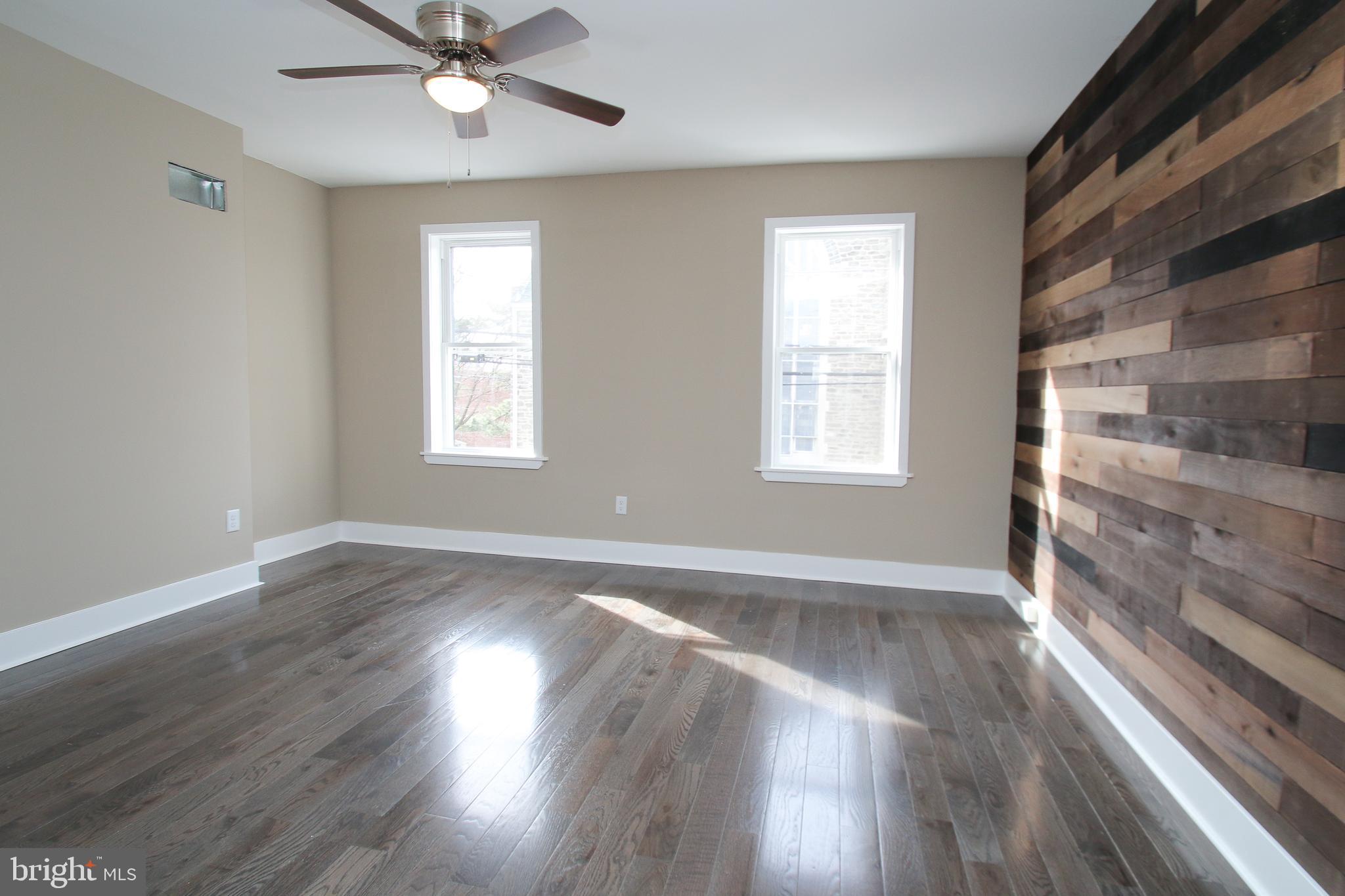 POINT BREEZE - Residential
