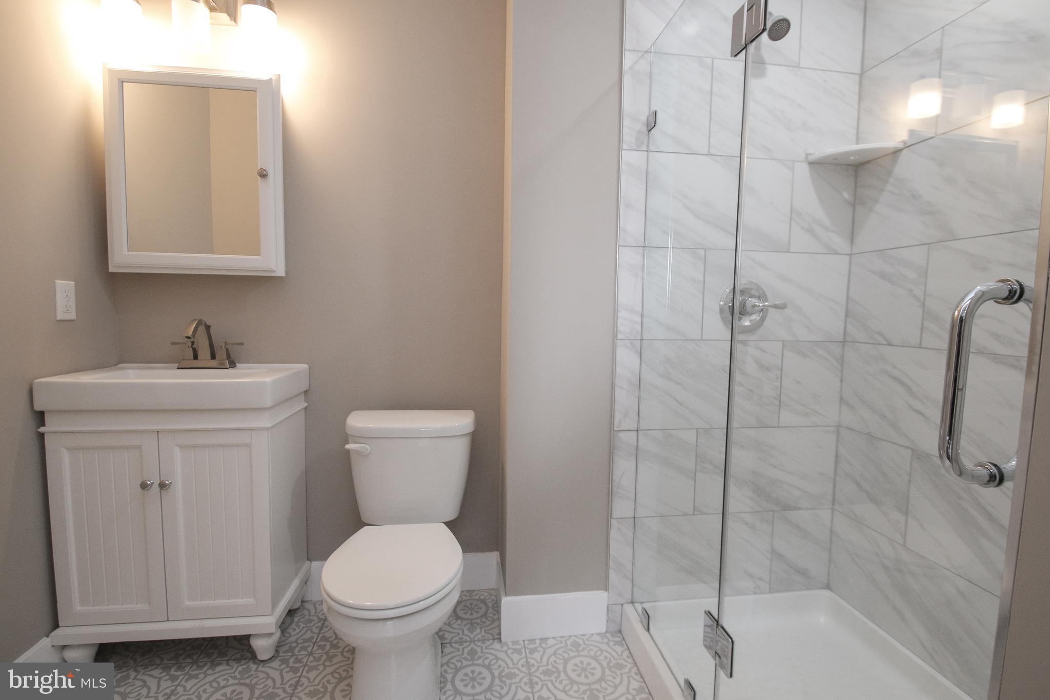 POINT BREEZE - Residential