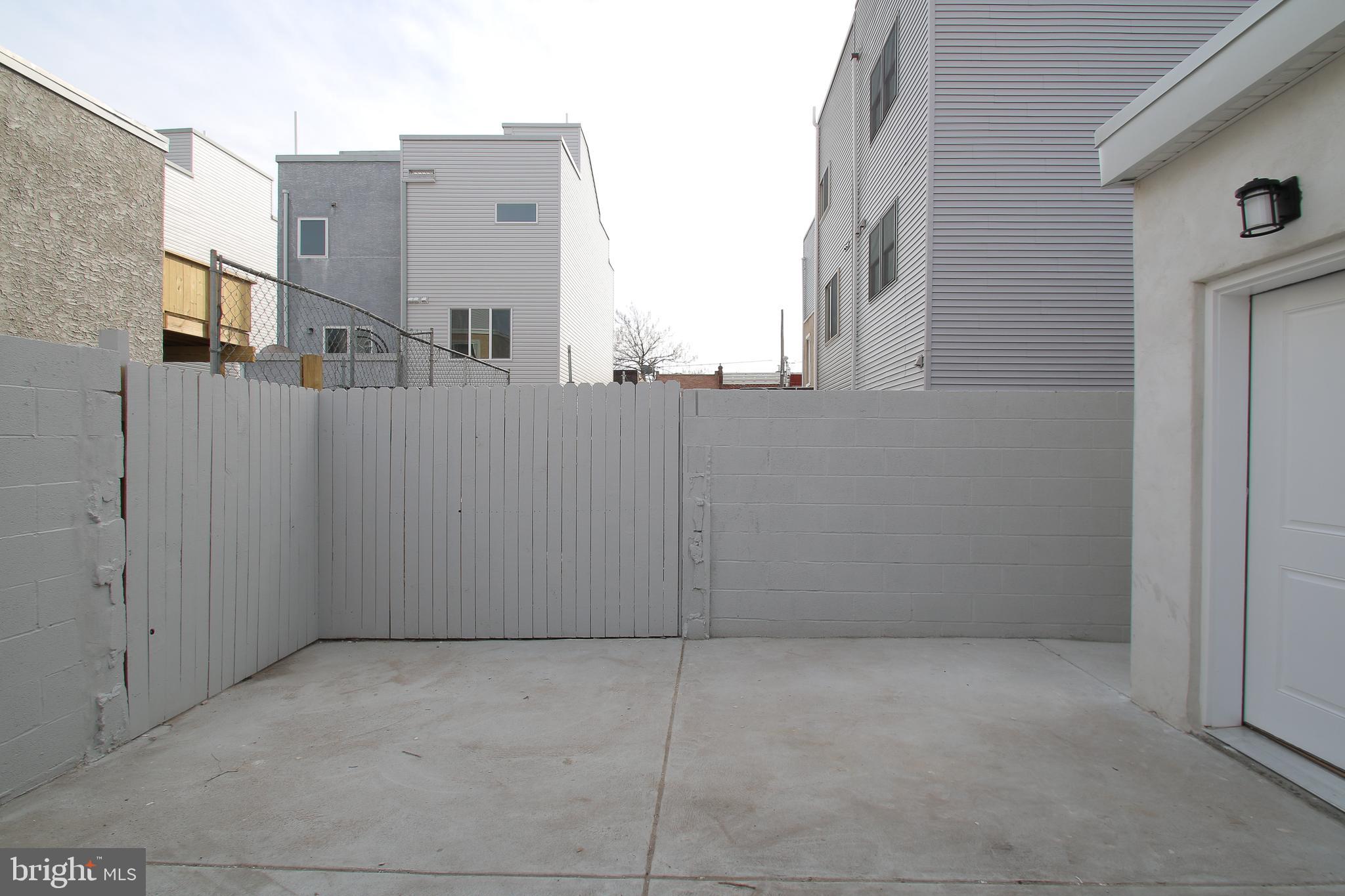 POINT BREEZE - Residential