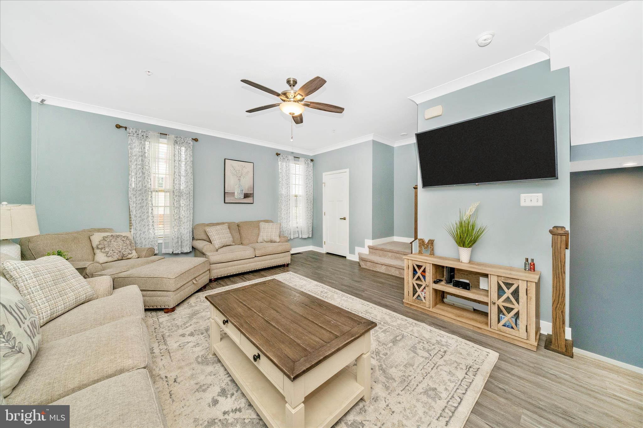 OAKDALE VILLAGE - Residential