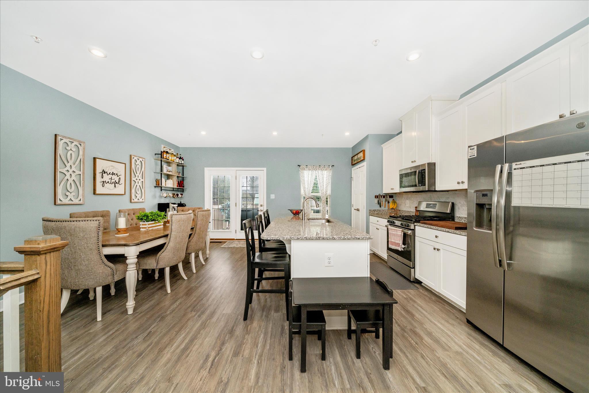 OAKDALE VILLAGE - Residential