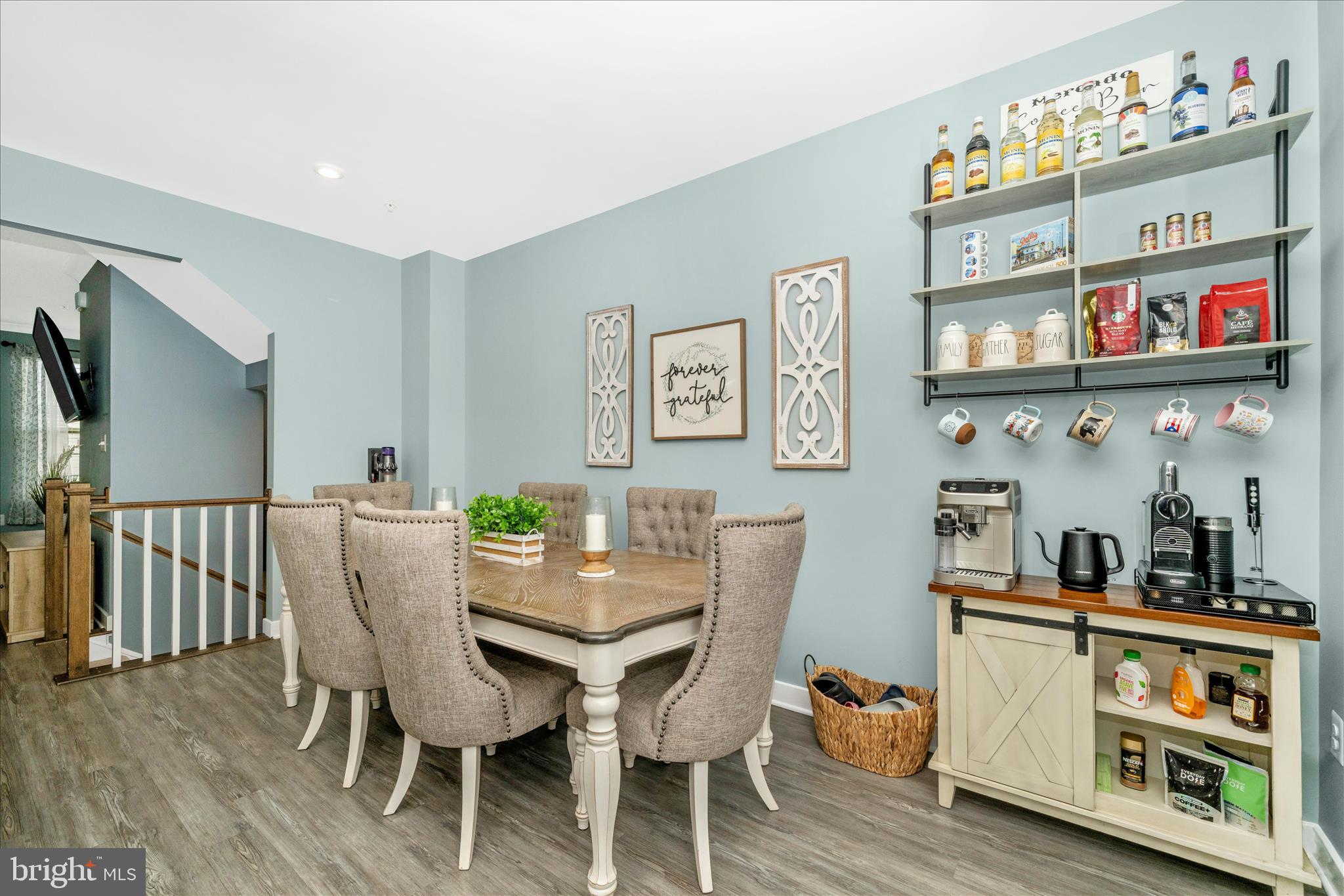 OAKDALE VILLAGE - Residential