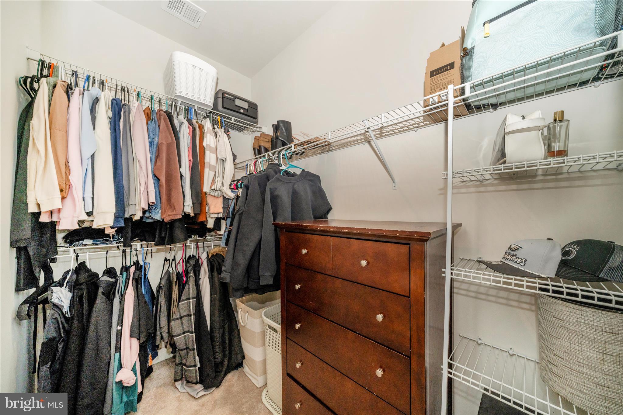 OAKDALE VILLAGE - Residential