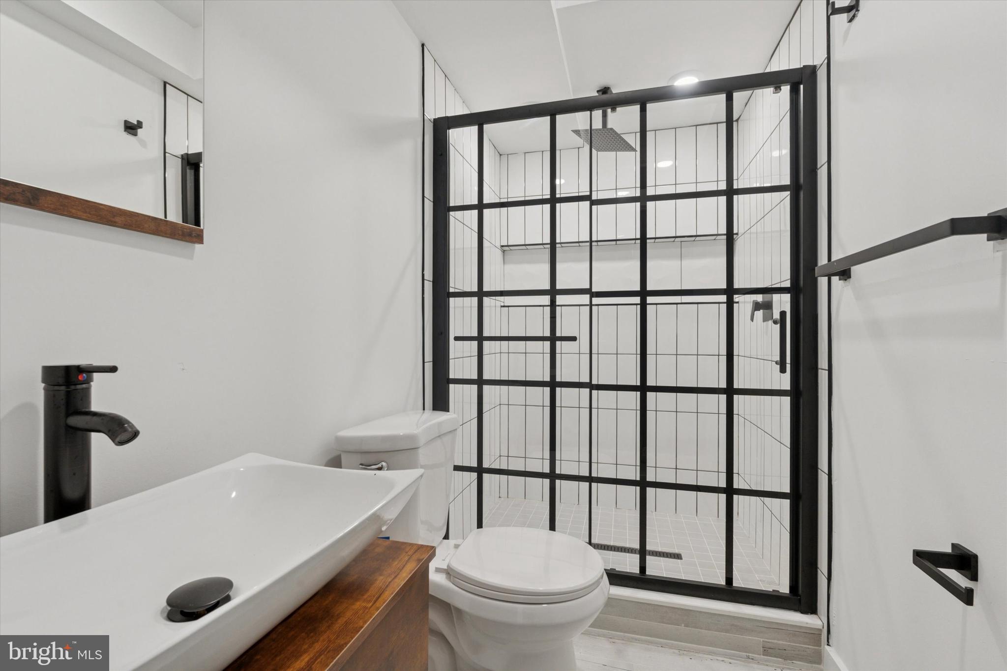 STRAWBERRY MANSION - Residential