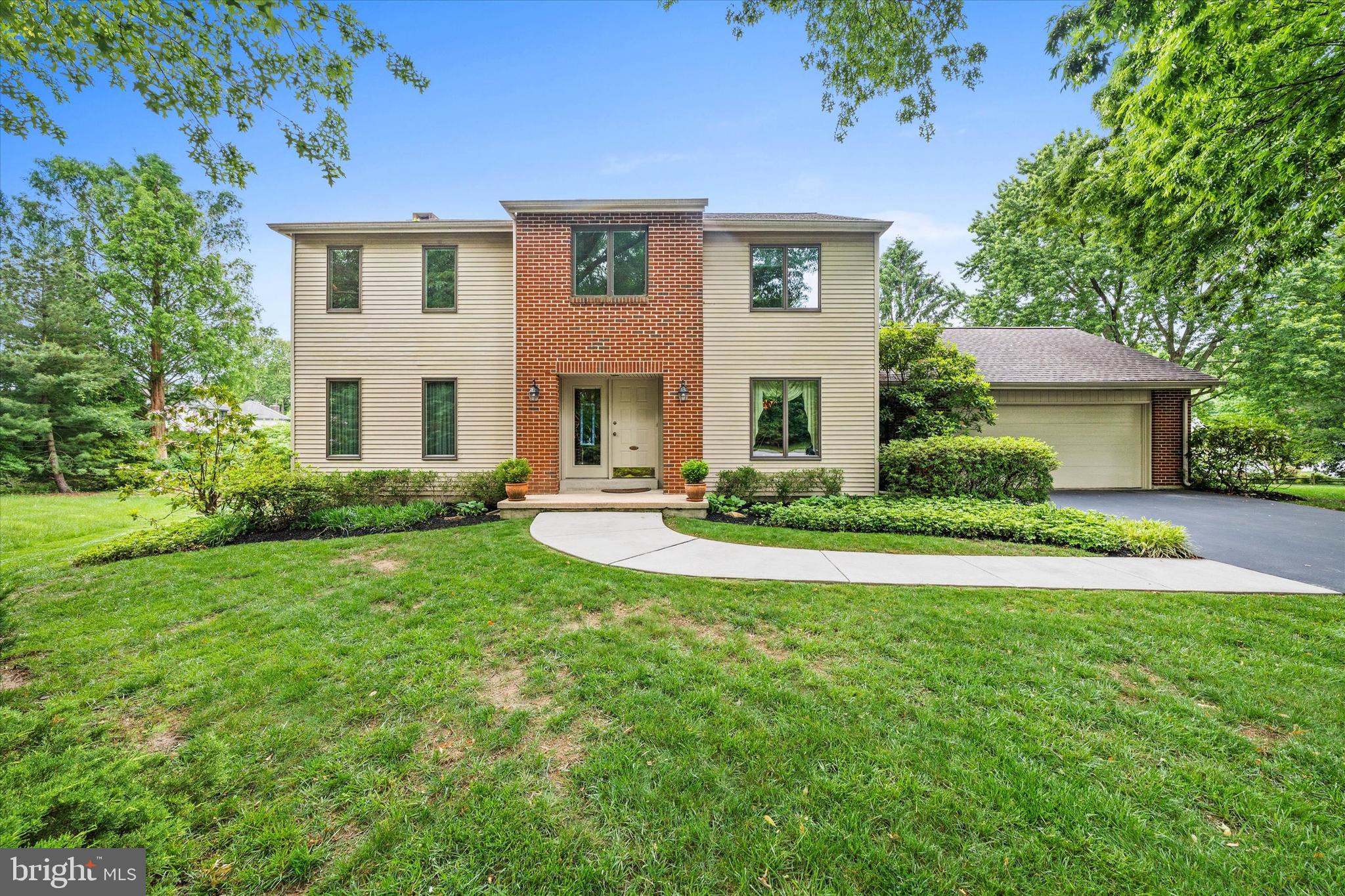 103 LARK COURT