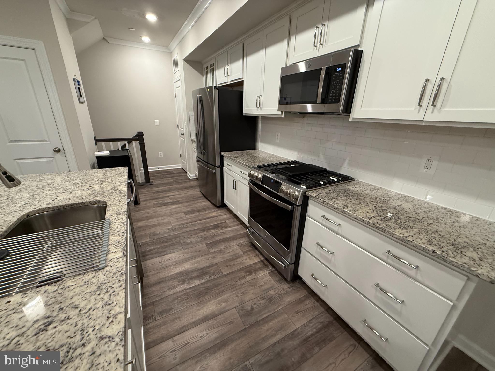 RIPPON LANDING - Residential