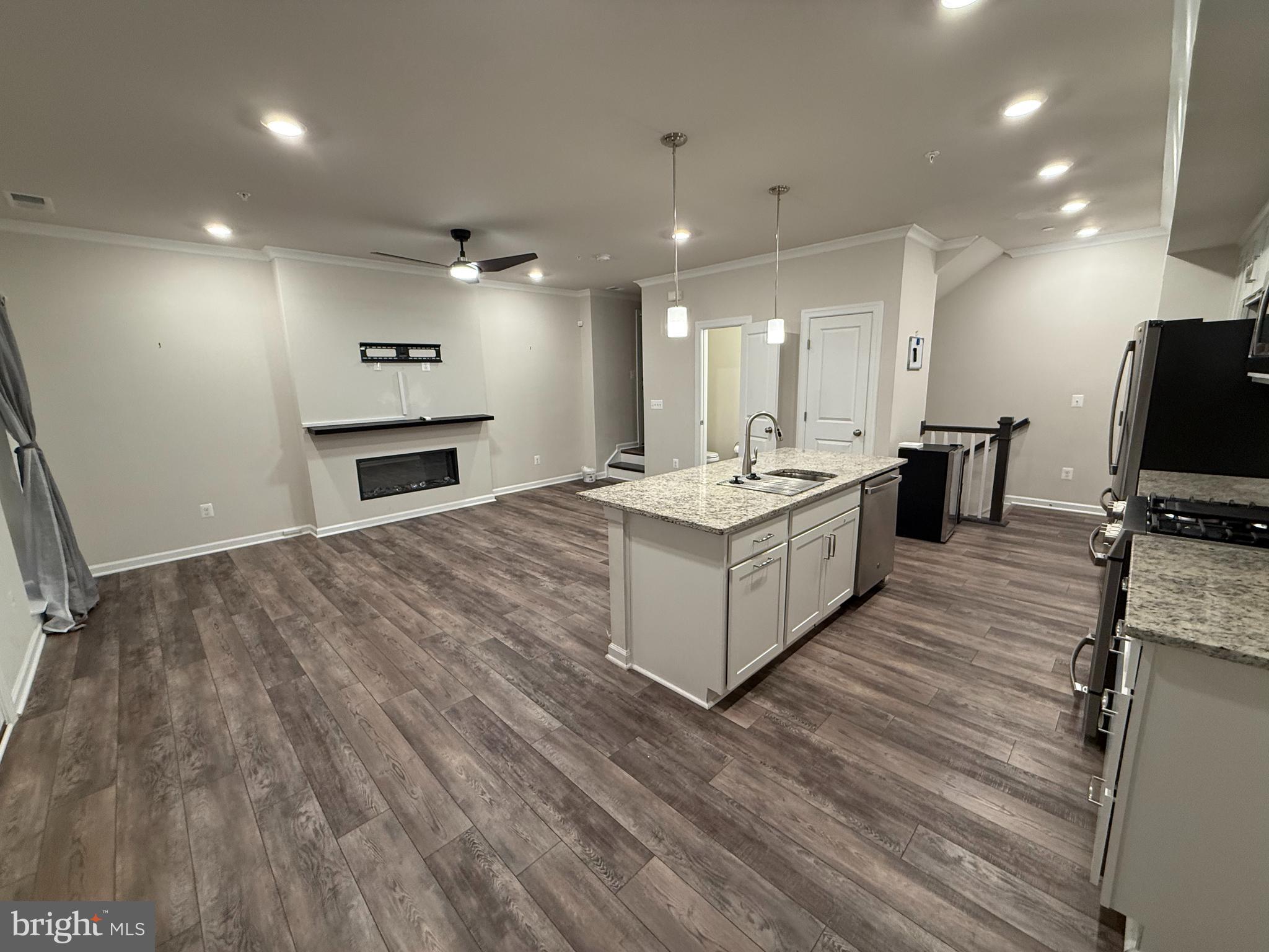 RIPPON LANDING - Residential