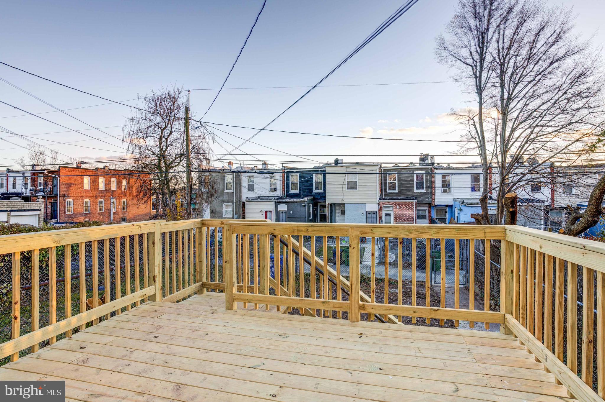 MONTEBELLO - Residential