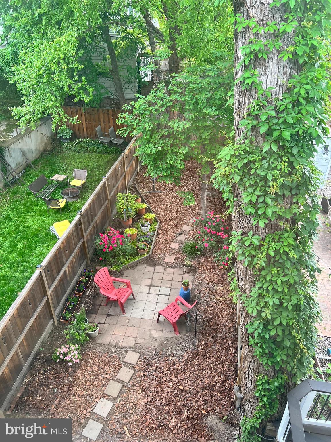 OLD TOWN - Residential Lease