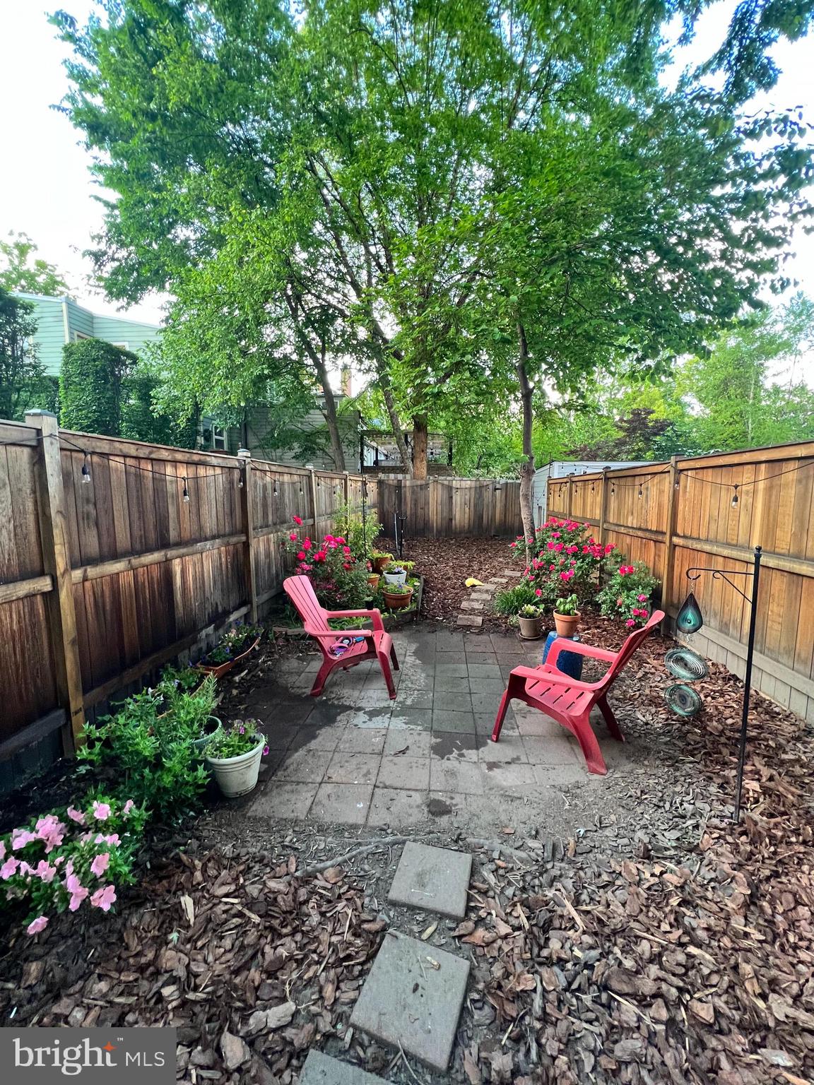 OLD TOWN - Residential Lease