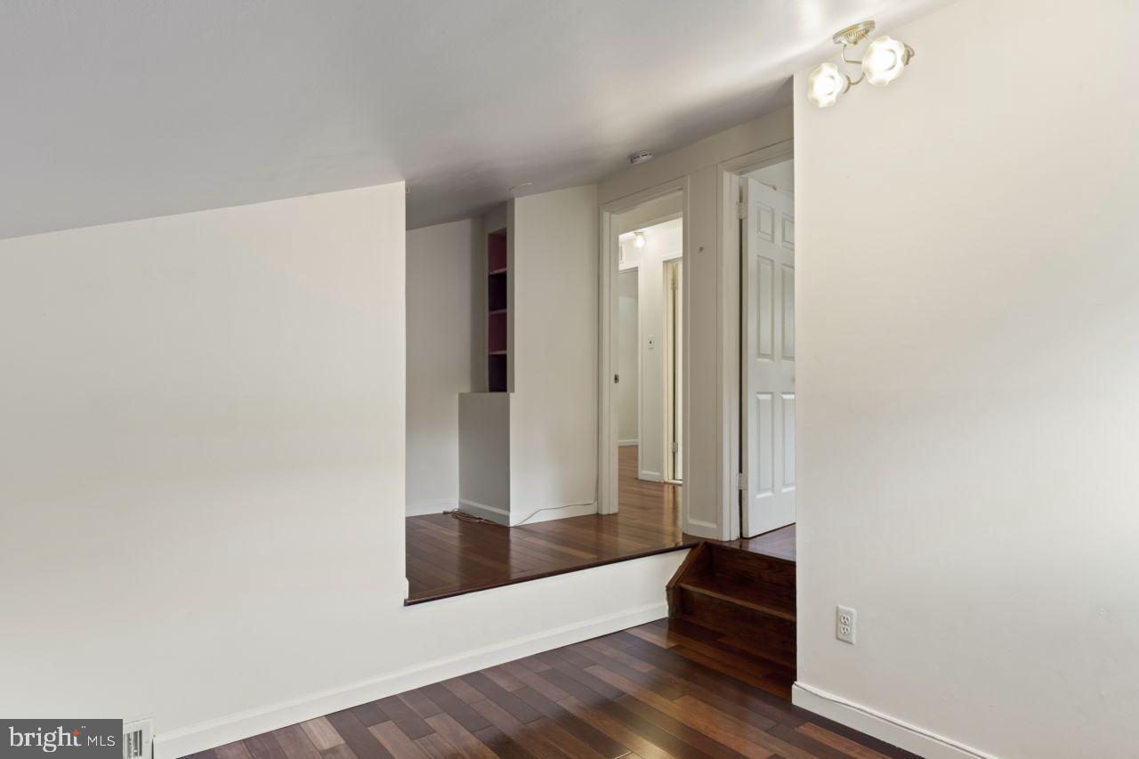 TWINBROOK FOREST - Residential