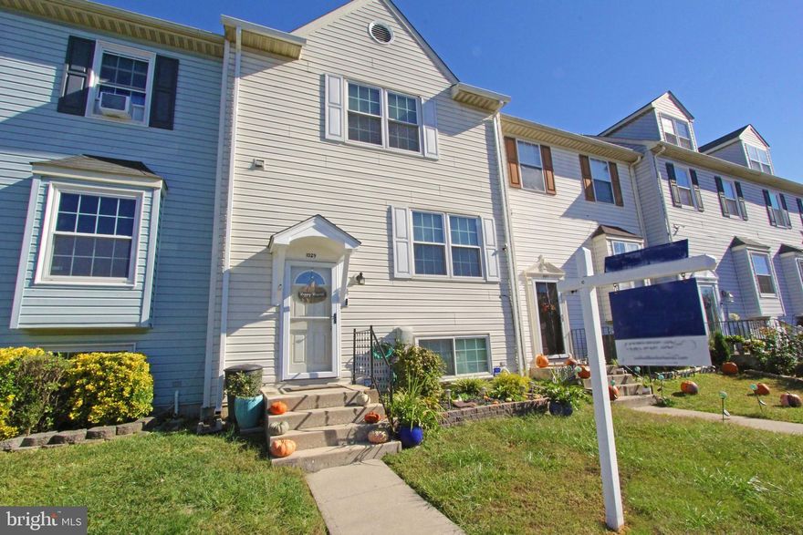 Welcome to the West Shore and 1029 Pirates Ct. where you’ll enjoy a convenient location close to major roads and amenities. Enjoy preparing holiday dinners in the lovely kitchen and separate dining room.  The finished lower level is great for Sunday football gatherings or just to relax and take in a movie.  Spacious  owners bedroom w/bath.  Fall is wonderful time to enjoy the large deck overlooking a fenced yard and trees for privacy.