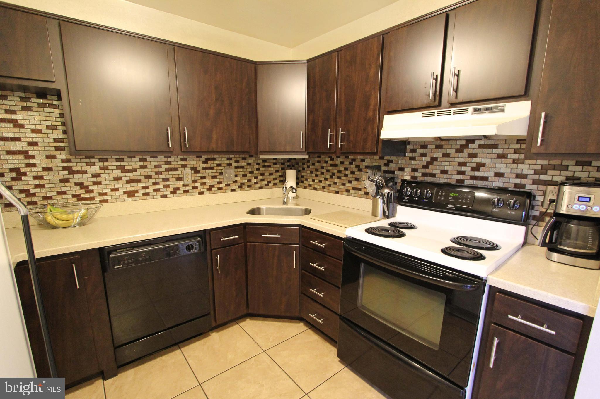 WEST SHORE - Residential