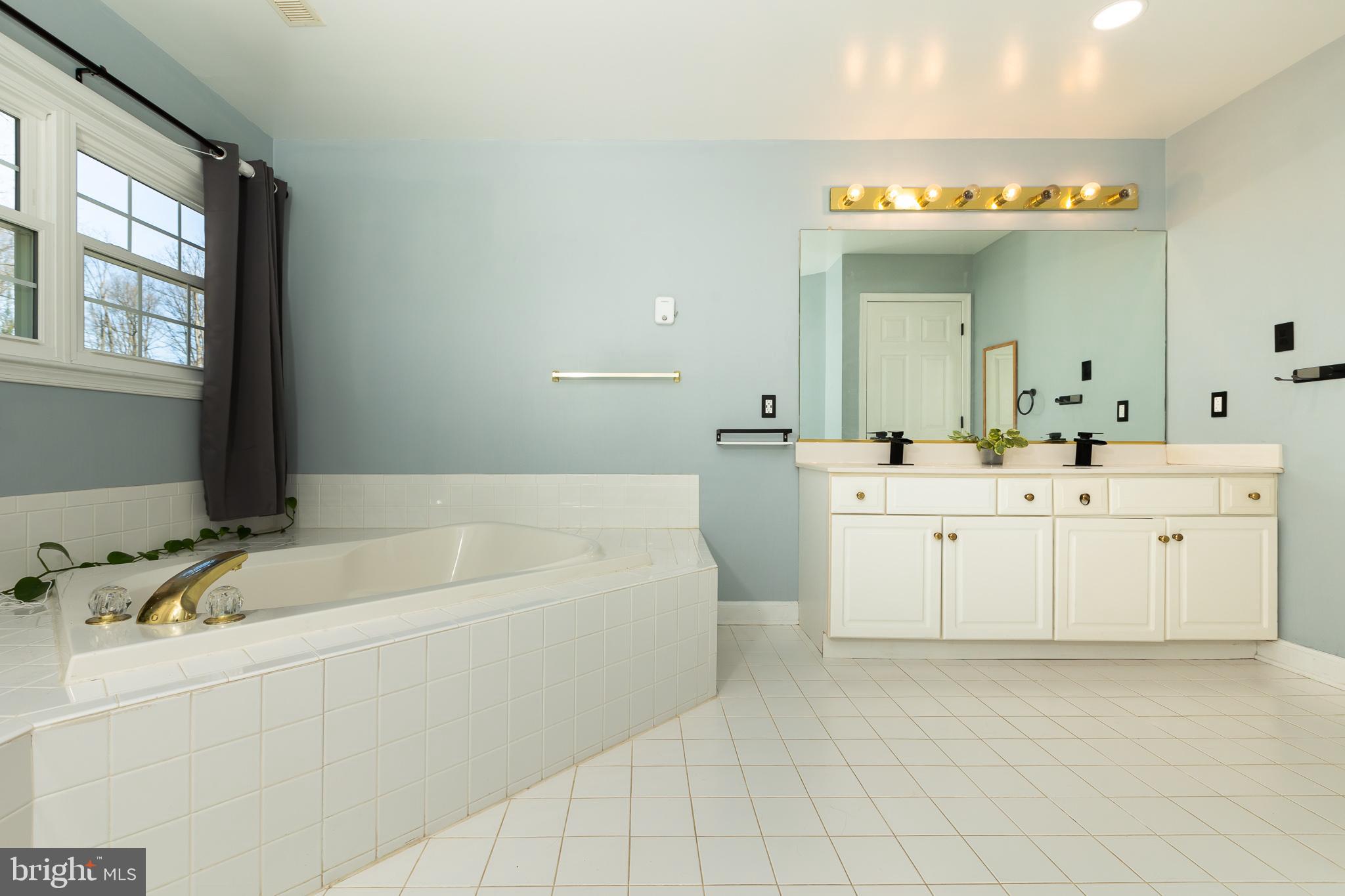 THE PADDOCKS - Residential