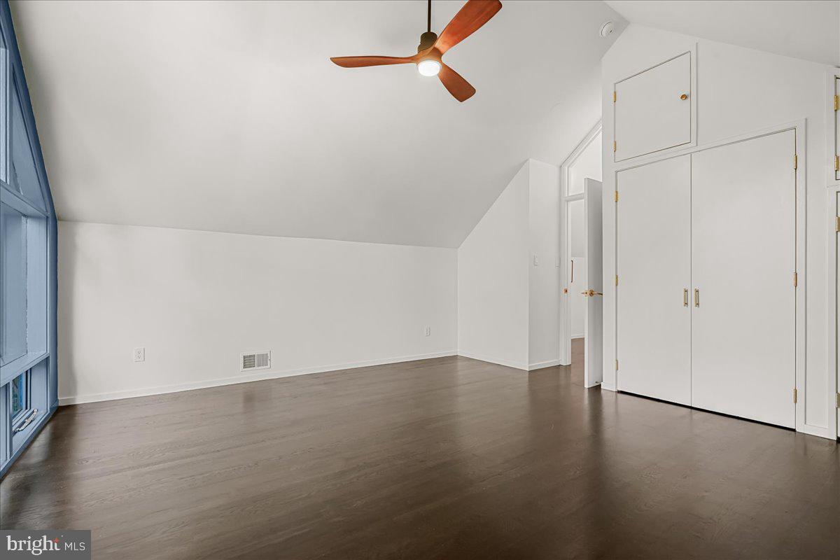 GLEN ECHO HEIGHTS - Residential