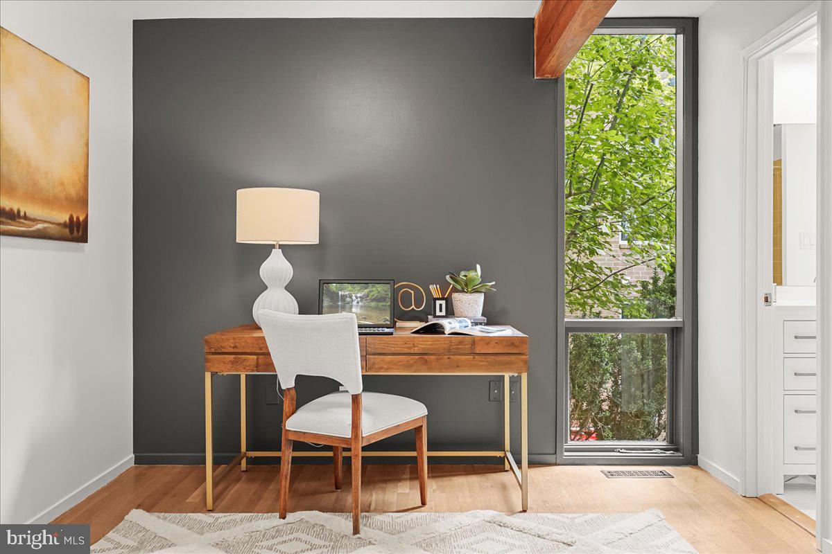 GLEN ECHO HEIGHTS - Residential