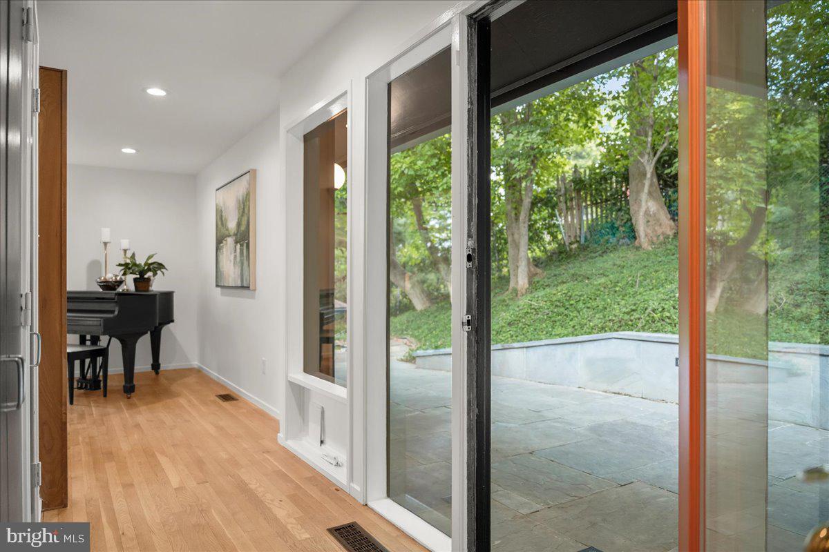 GLEN ECHO HEIGHTS - Residential