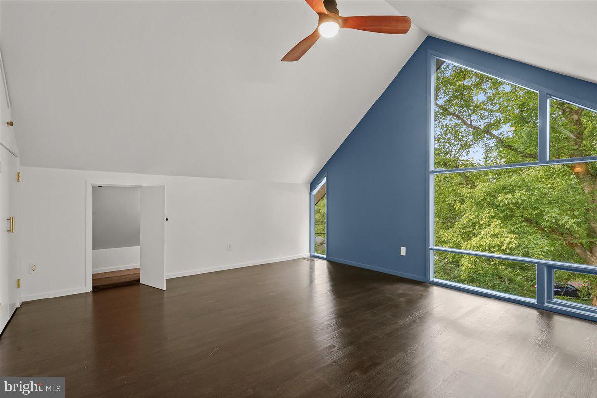 GLEN ECHO HEIGHTS - Residential