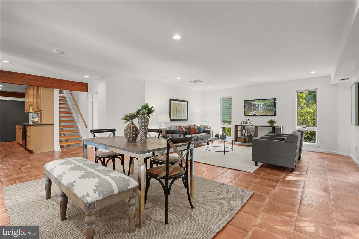 GLEN ECHO HEIGHTS - Residential