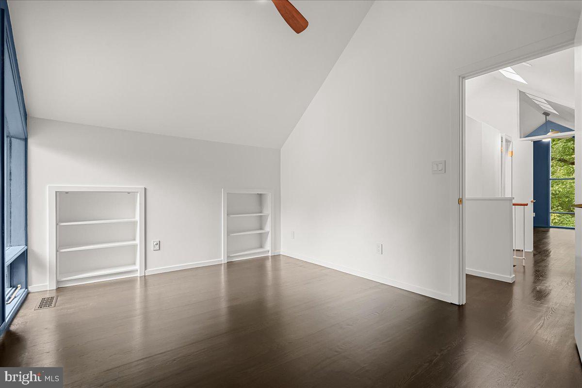 GLEN ECHO HEIGHTS - Residential