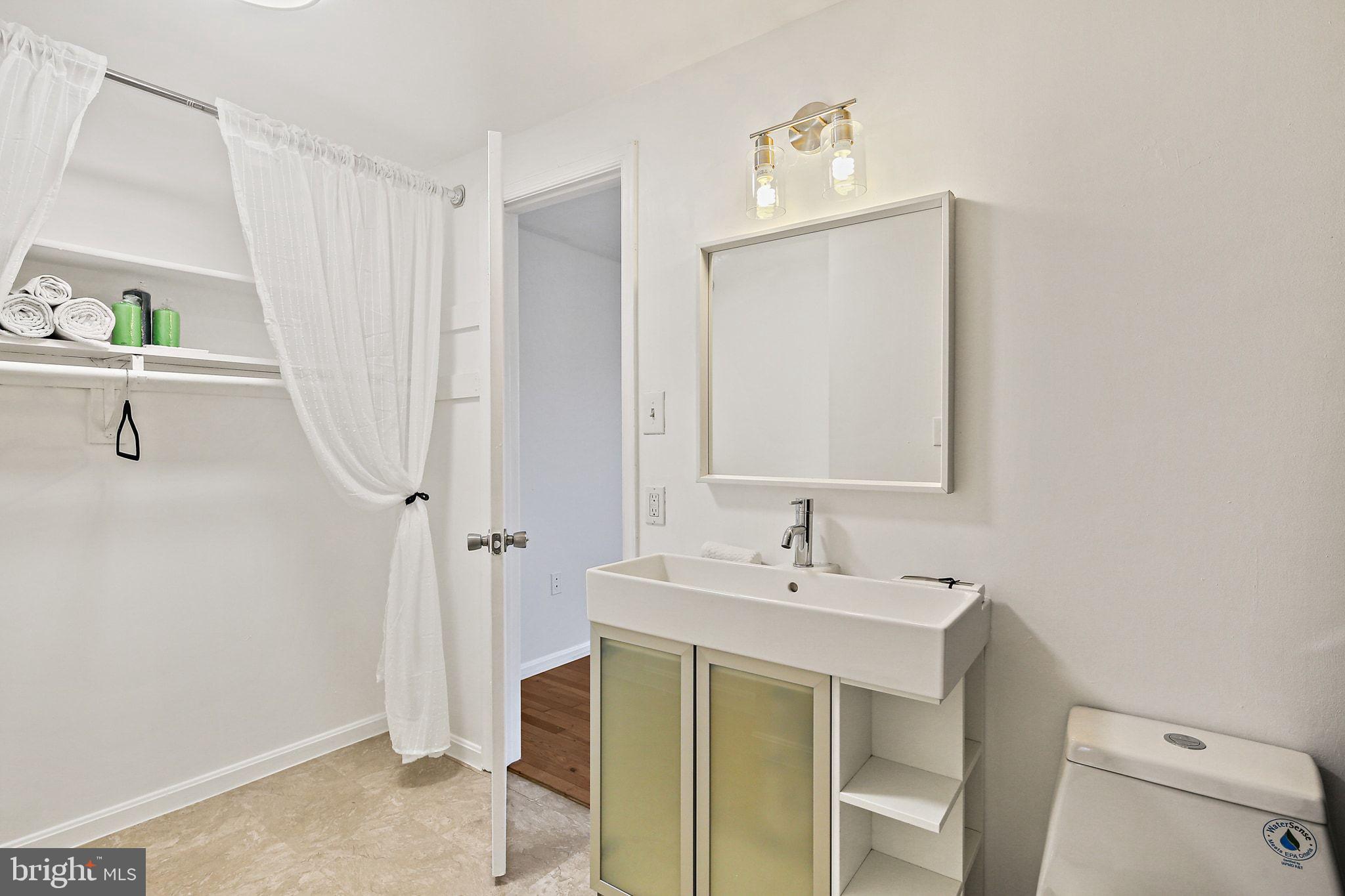 HADLEY FARMS - Residential