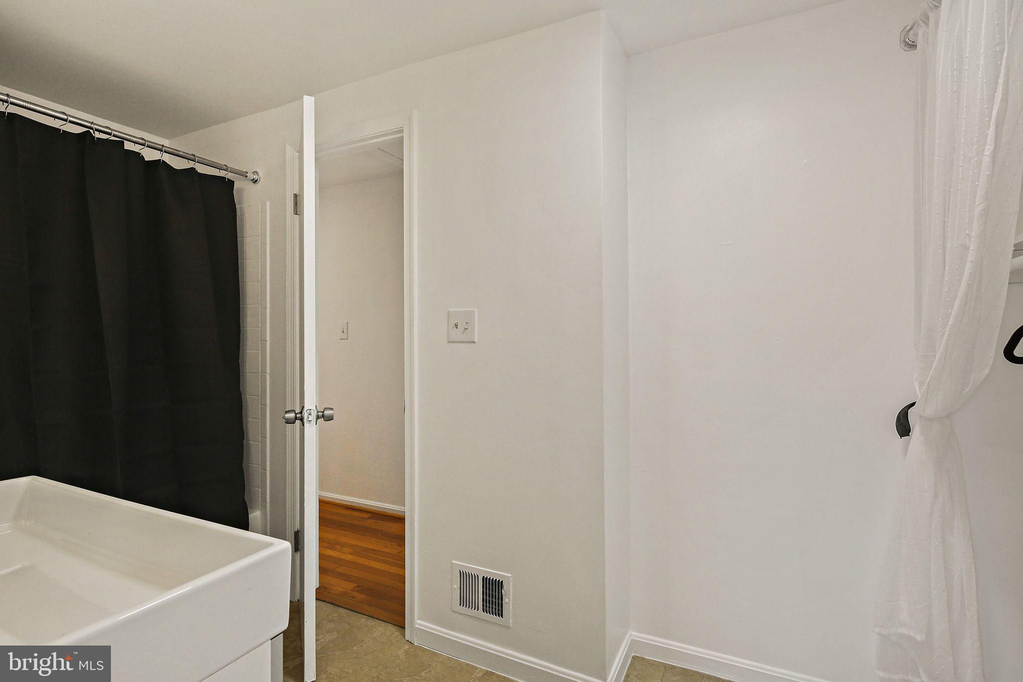 HADLEY FARMS - Residential