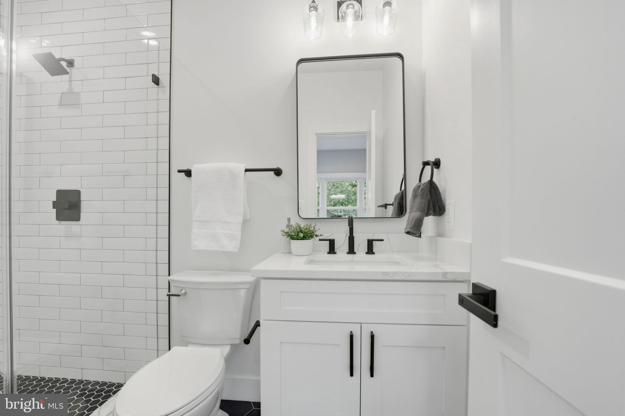 ANNALEE HEIGHTS - Residential