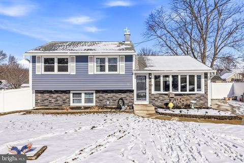 Photo of 225 Syracuse Avenue, WENONAH, NJ 08090 (MLS # NJGL2068518)