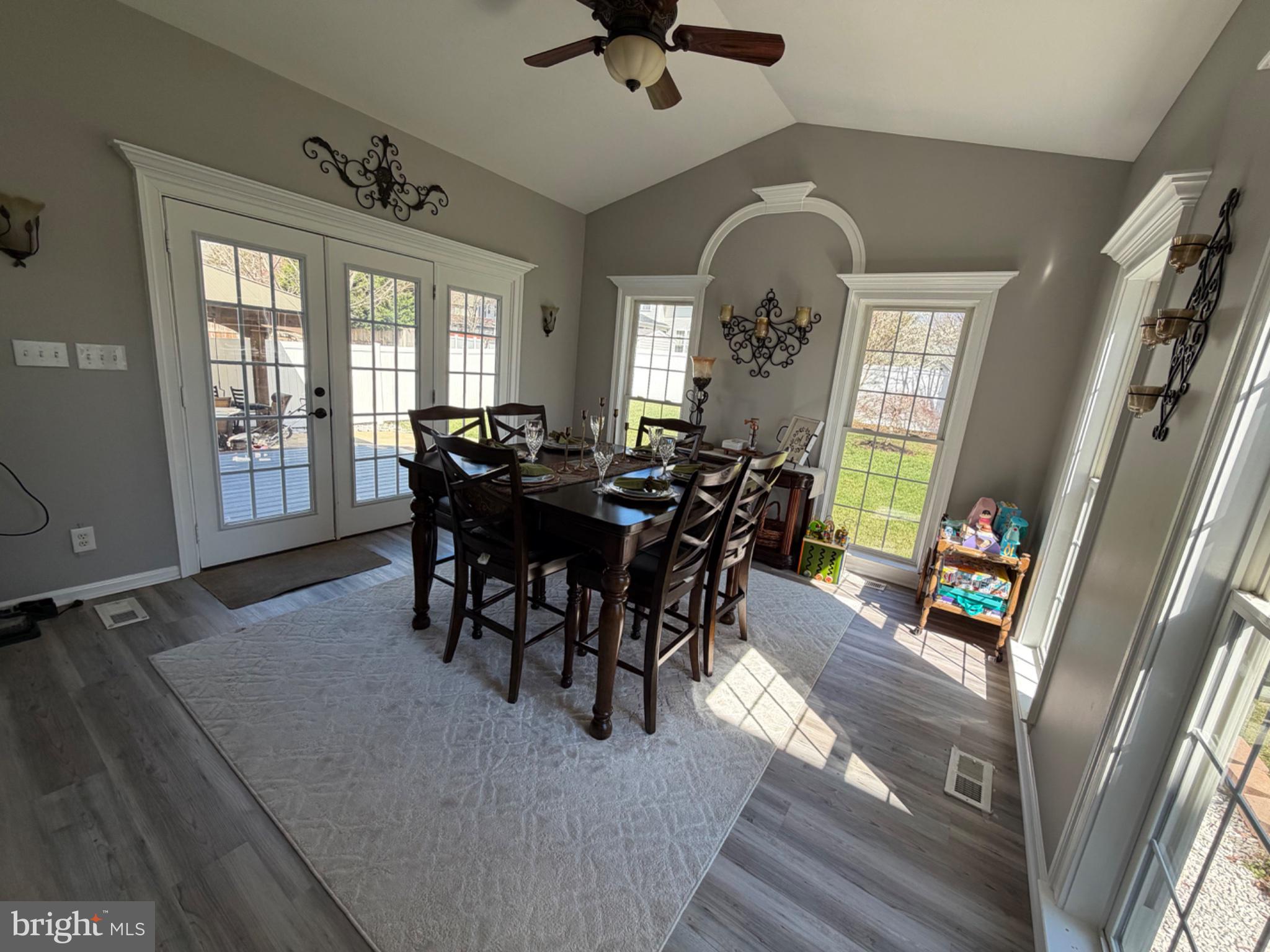 SALEM FIELDS - Residential