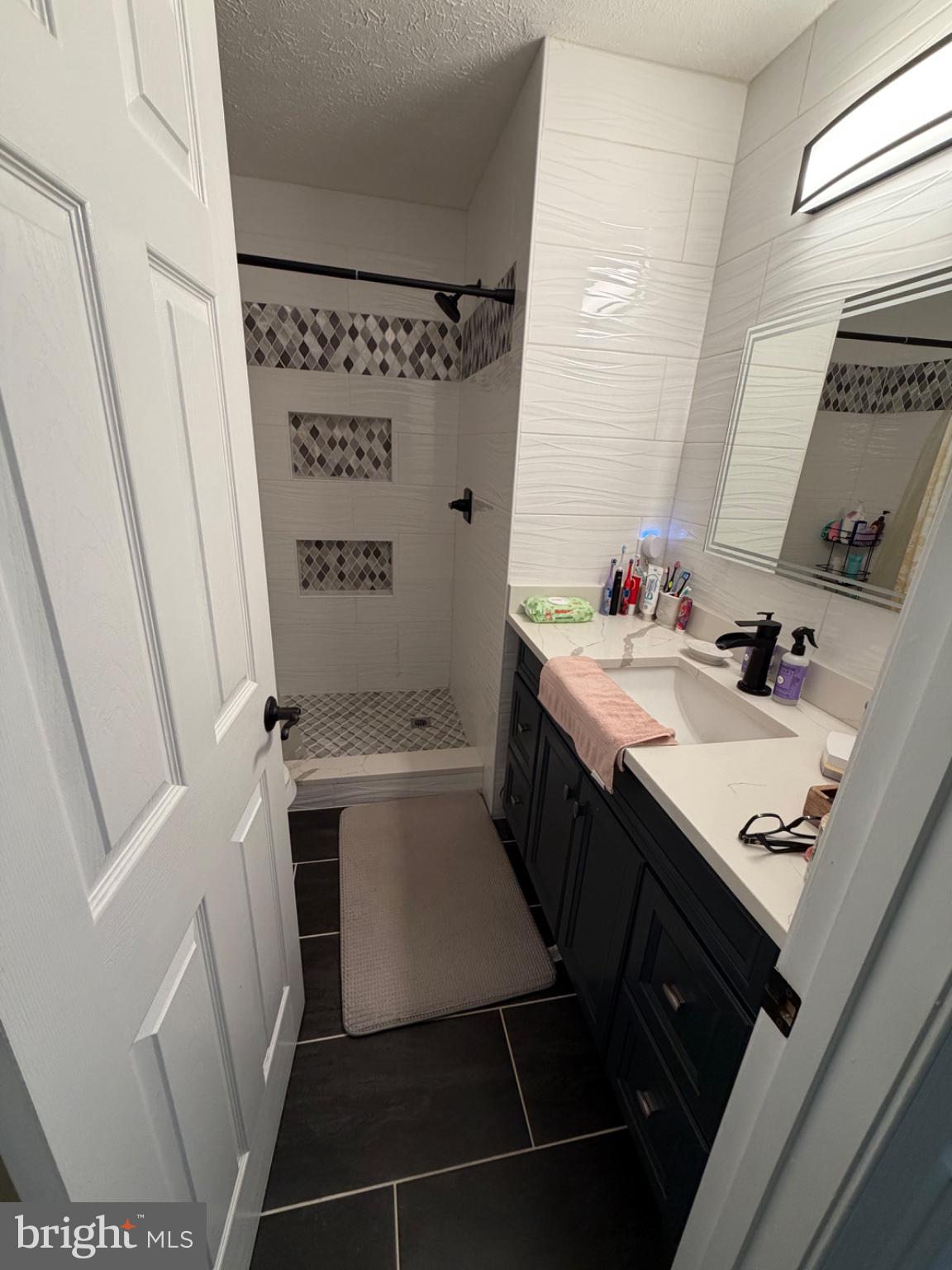 SALEM FIELDS - Residential