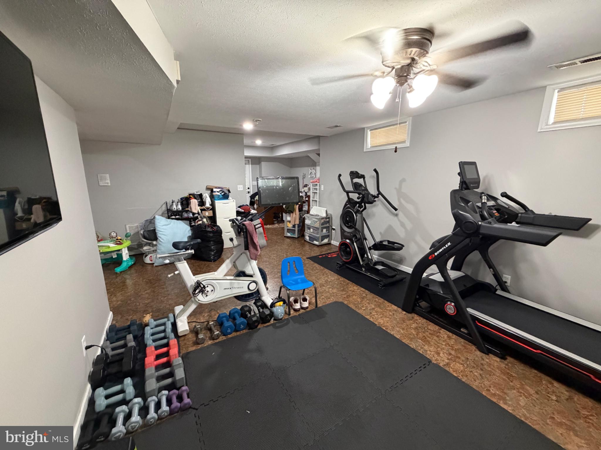 SALEM FIELDS - Residential