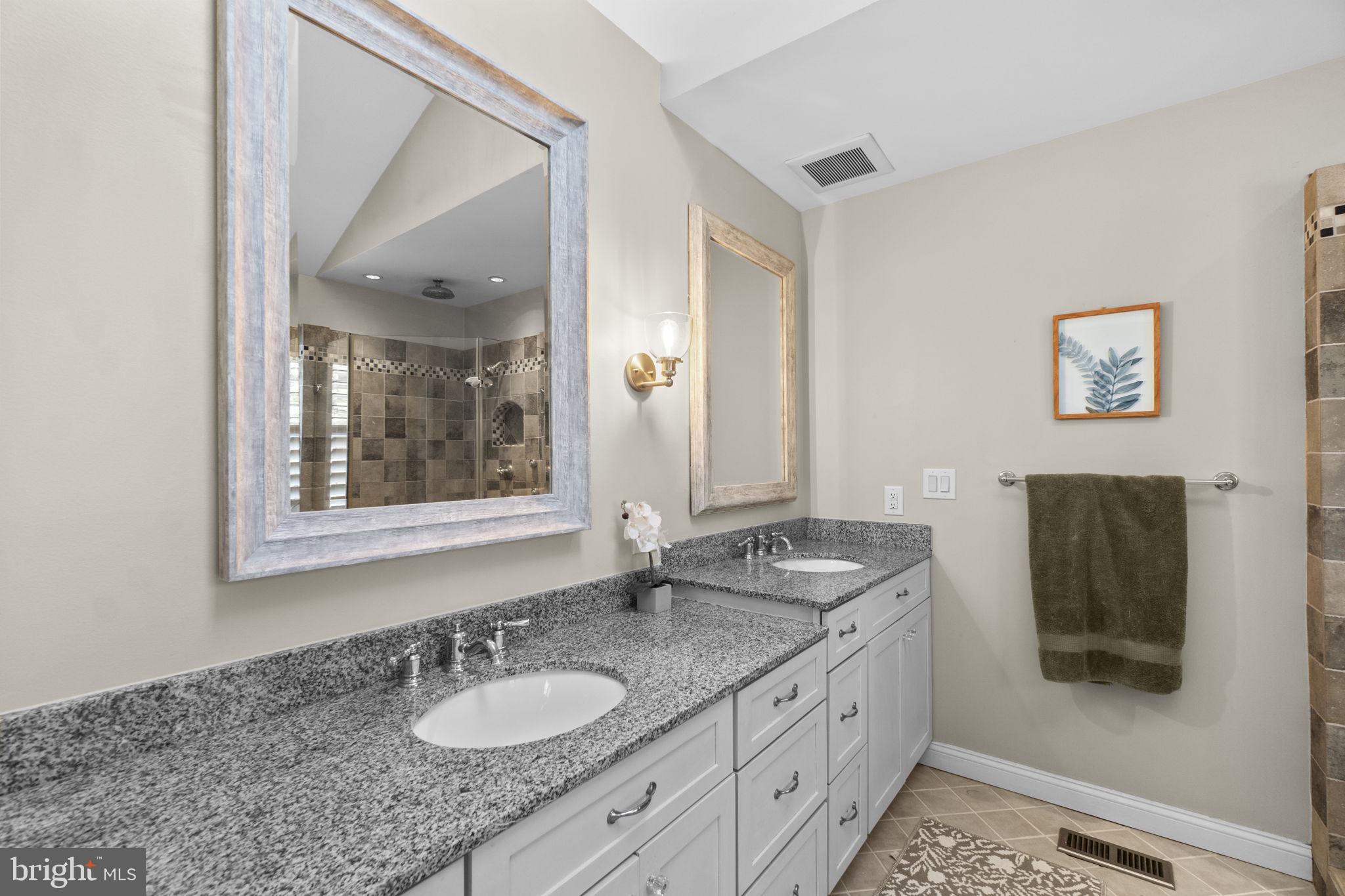 CHAPEL GATE - Residential