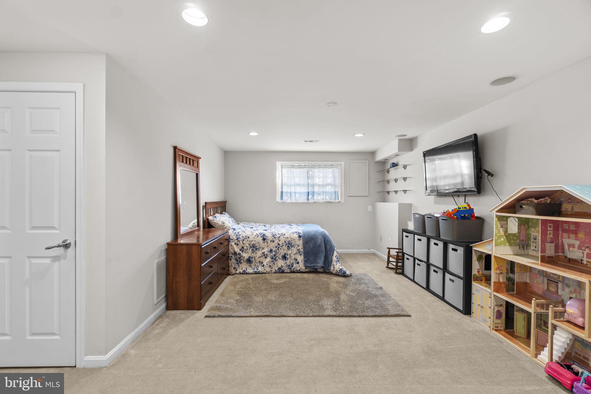 CHAPEL GATE - Residential