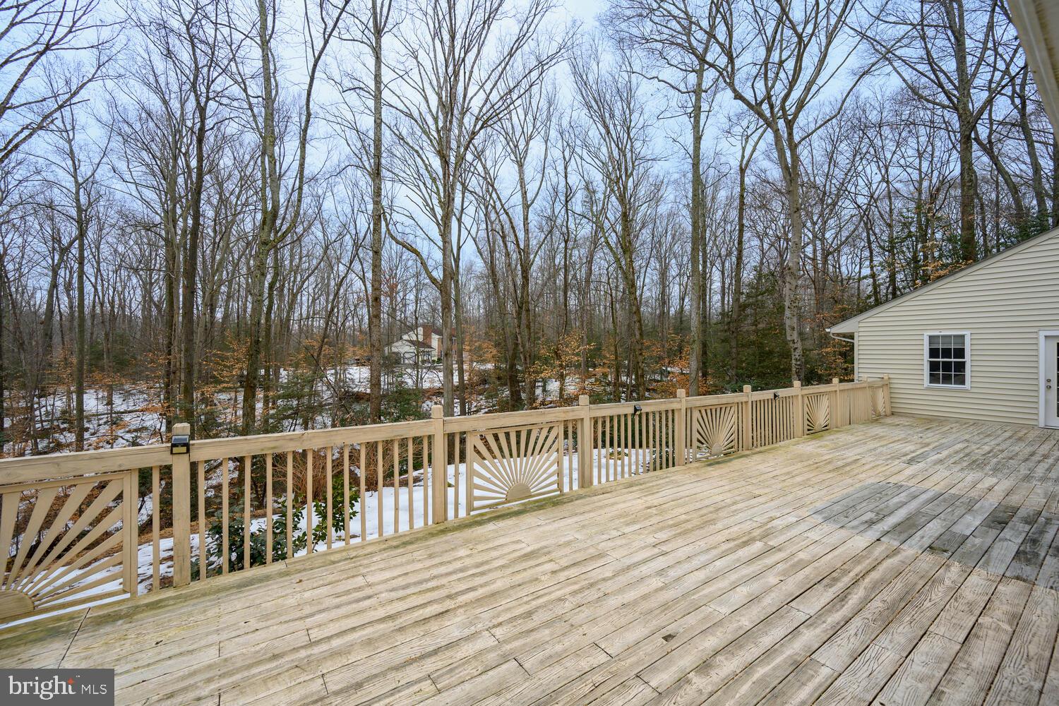 HALLMARK WOODS - Residential