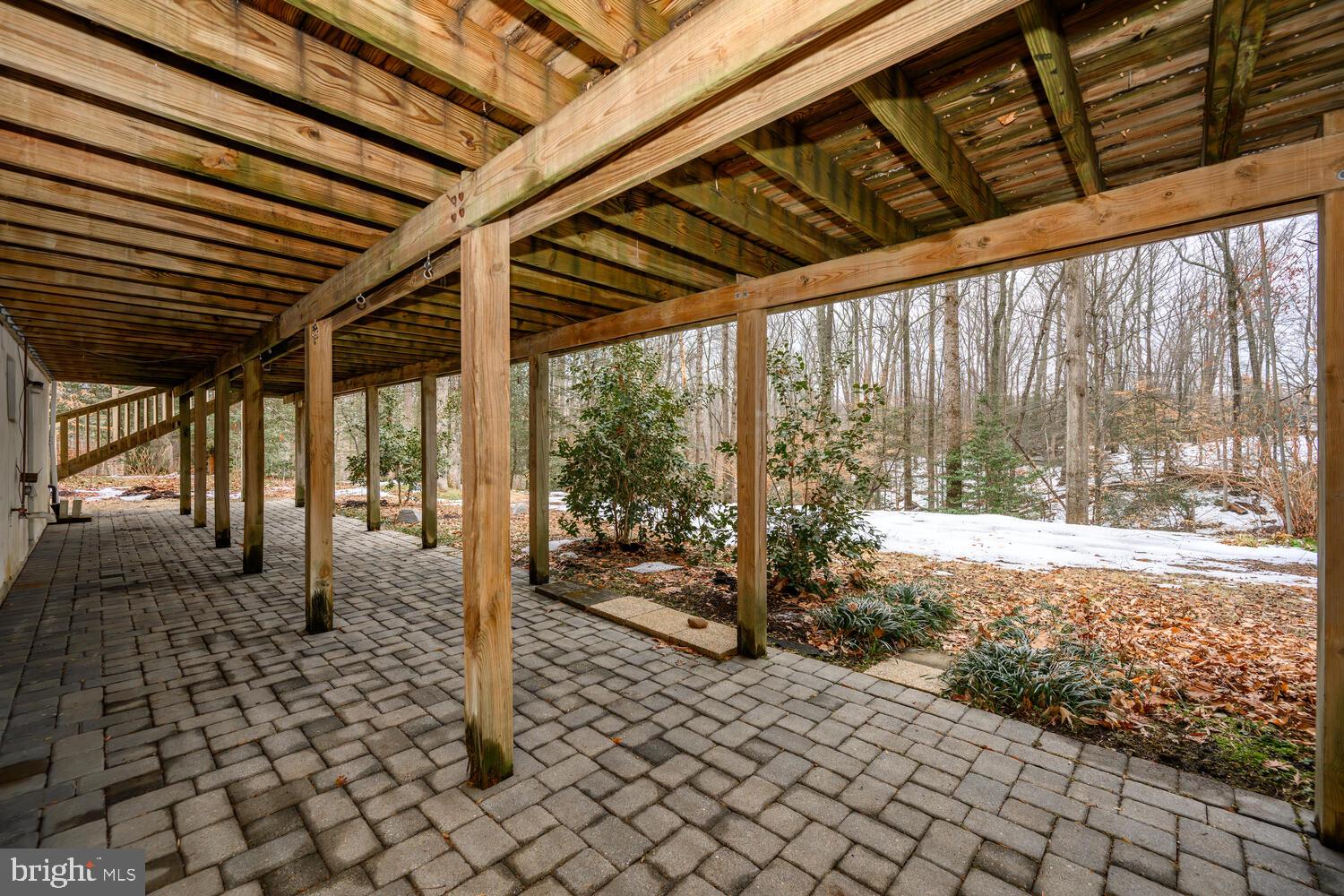 HALLMARK WOODS - Residential