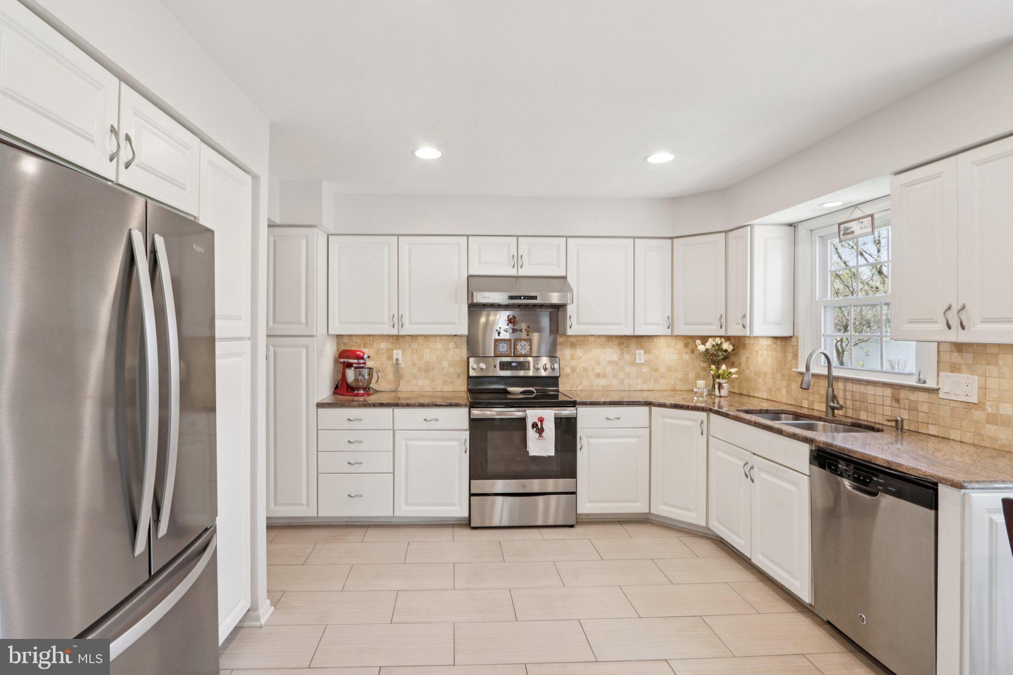 YARDLEY HUNT - Residential