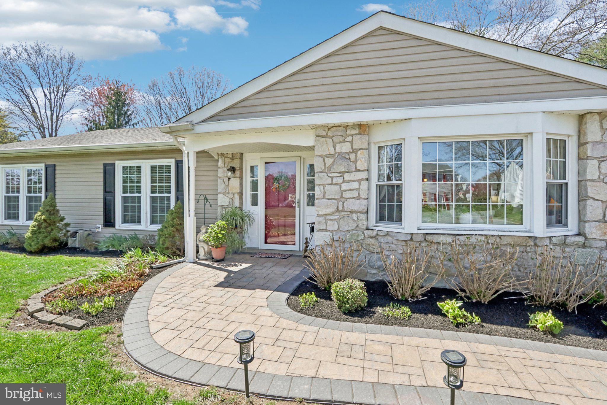 YARDLEY HUNT - Residential