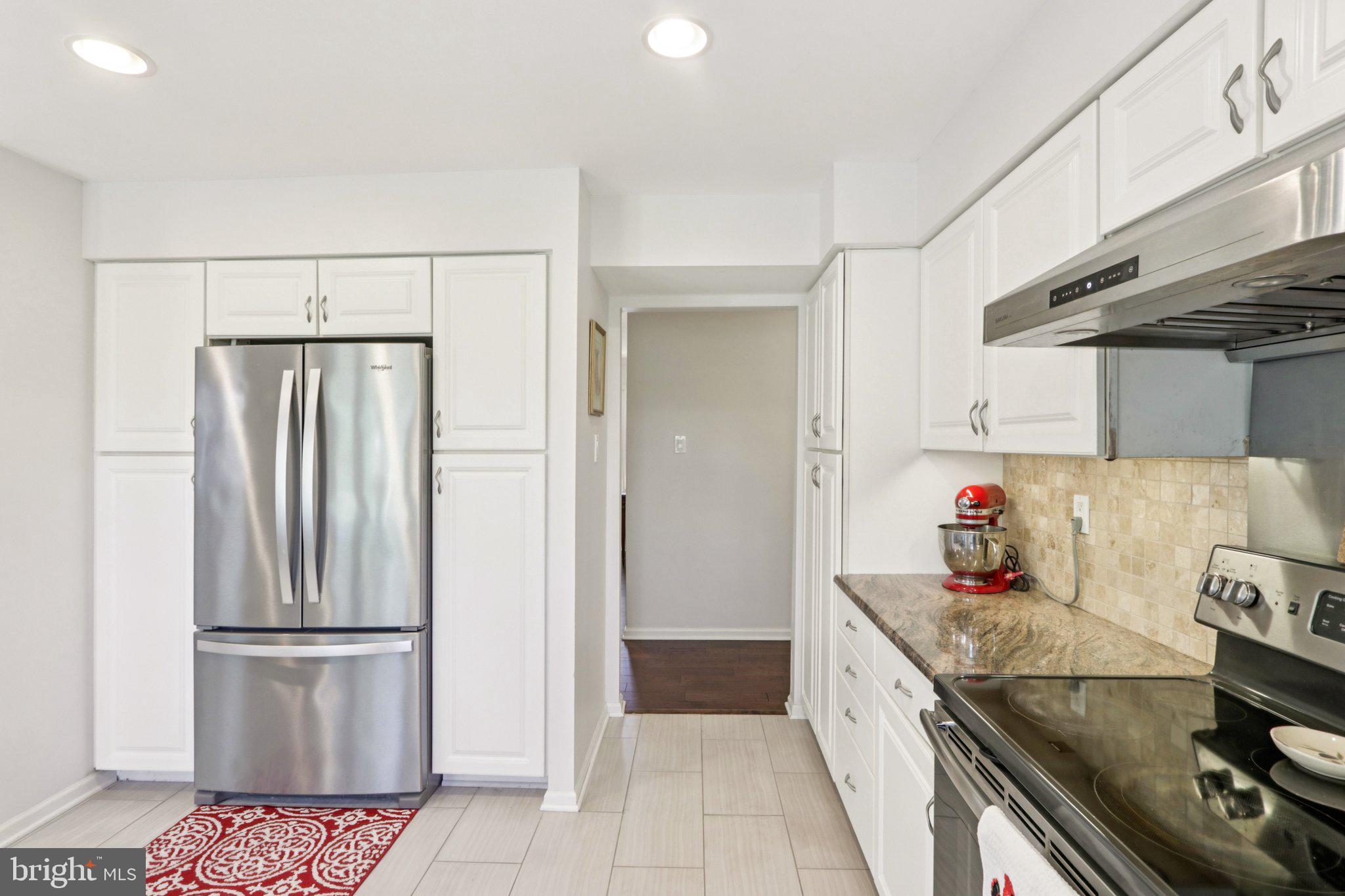 YARDLEY HUNT - Residential