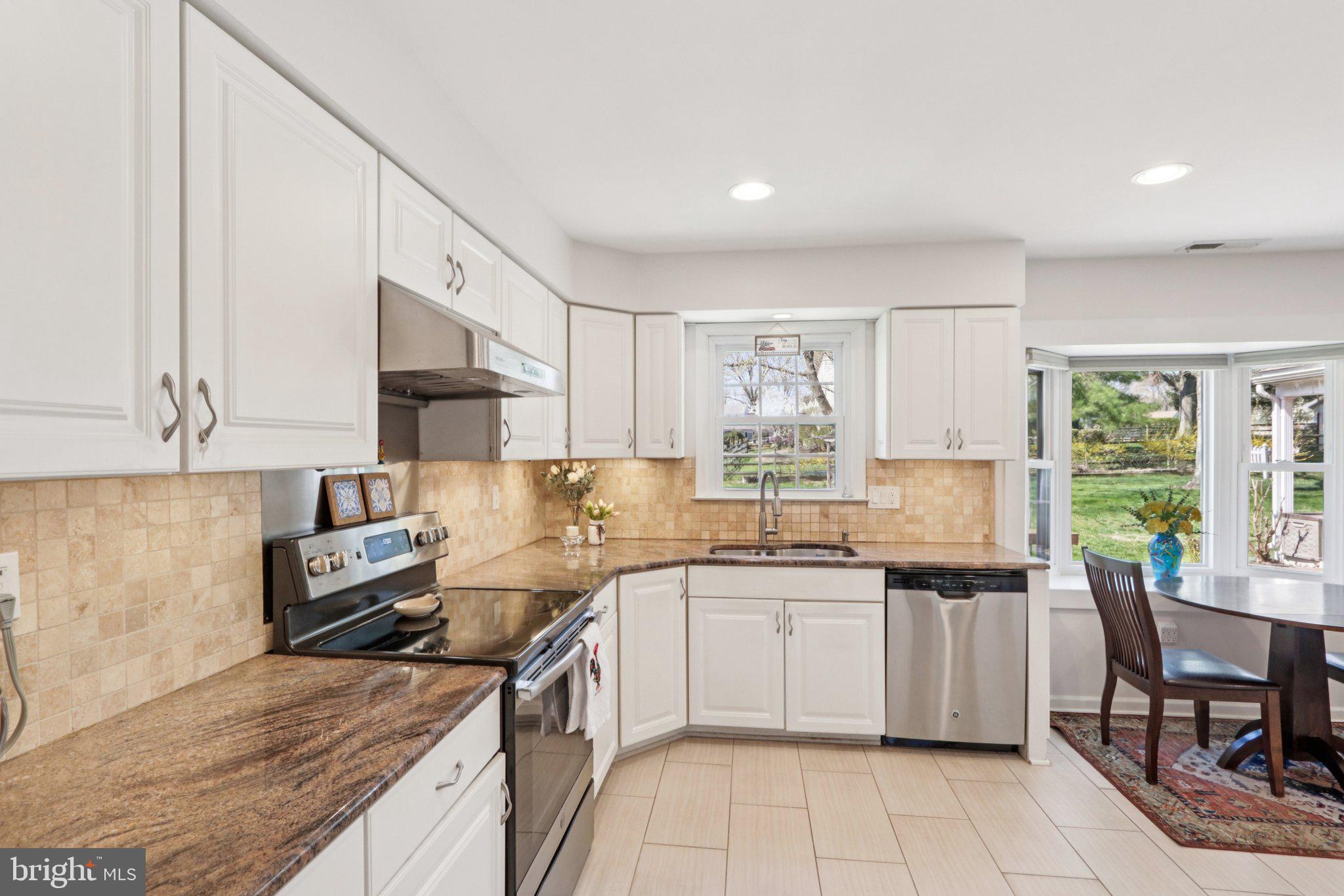 YARDLEY HUNT - Residential