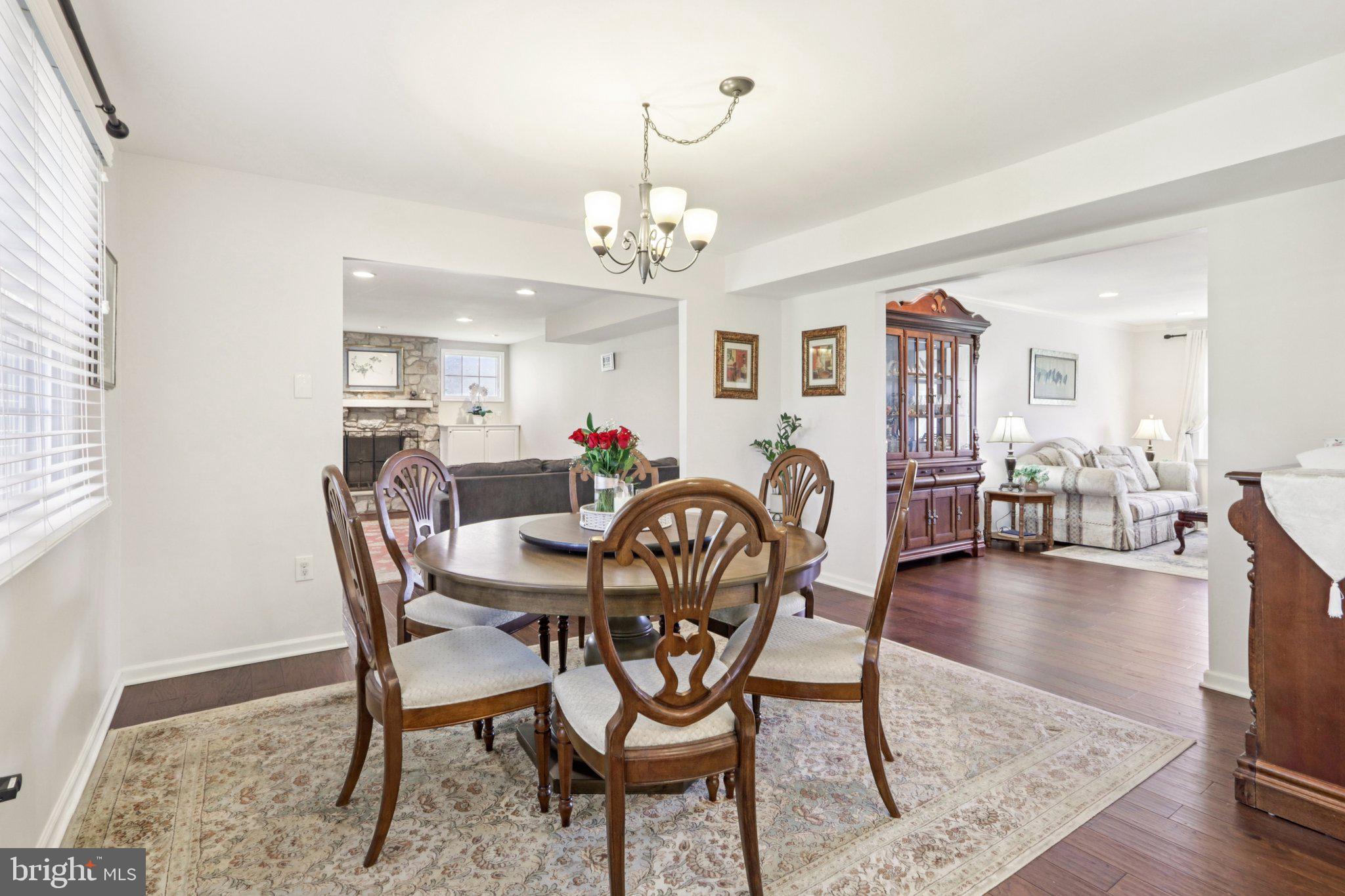 YARDLEY HUNT - Residential