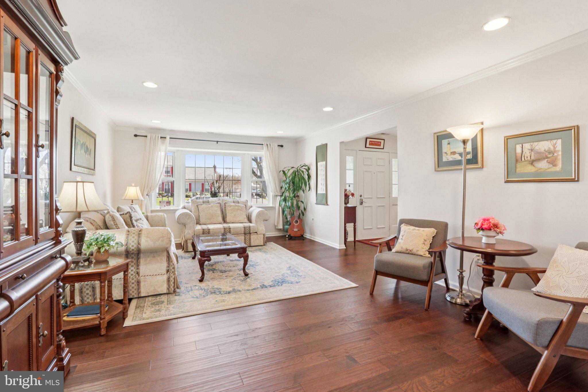 YARDLEY HUNT - Residential